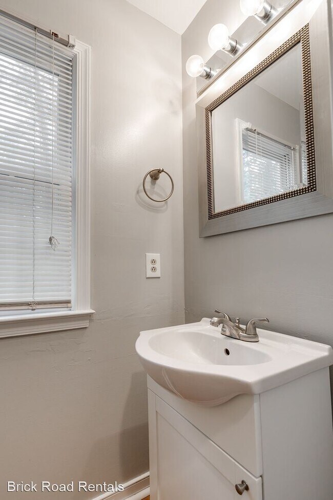 Building Photo - 3 br, 2.5 bath House - 4609 Windwhistle Pass