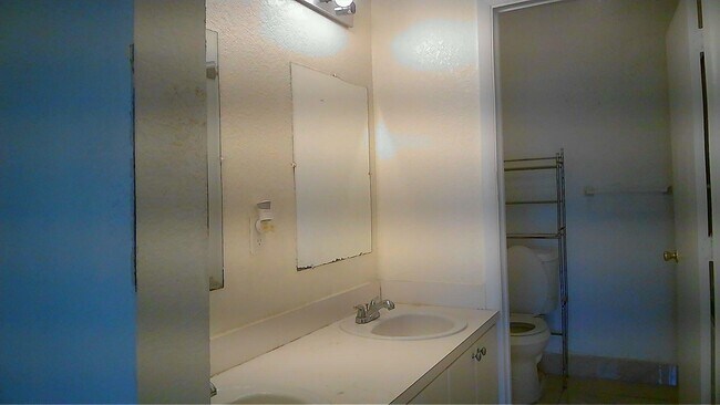 Building Photo - 20700 NW 31st Ave