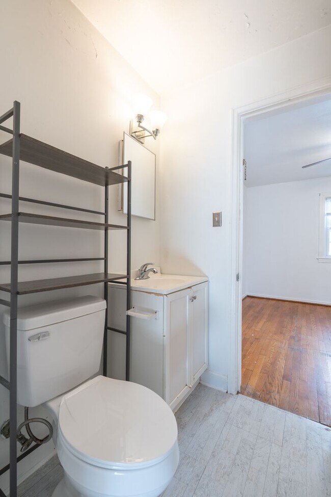 Building Photo - 29 Fiske St