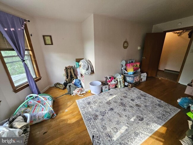 Building Photo - 449 Harmison Pl