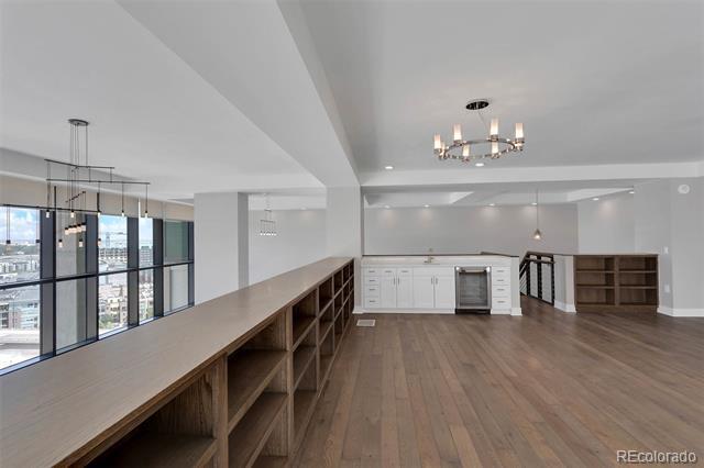 Building Photo - 1959 Wewatta St