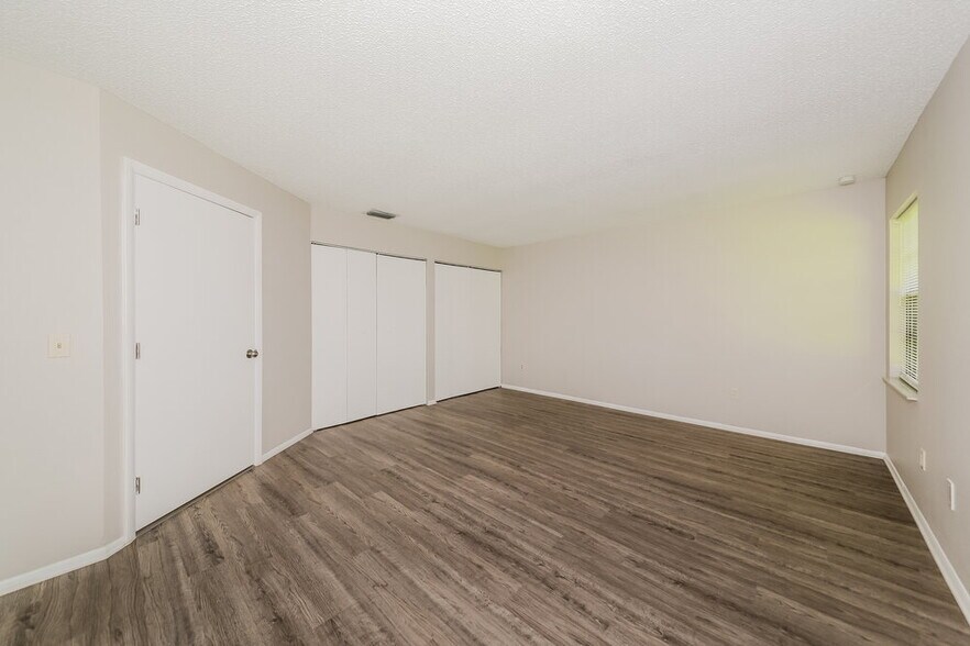 Building Photo - 4122 Bula Ln