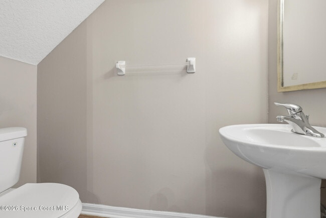 Building Photo - 1368 Hampton Park Ln