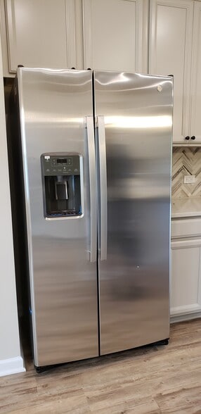 Building Photo - 1531 Kiln Ct