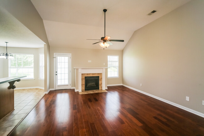 Building Photo - 5918 Keebler Dr W