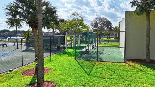 Building Photo - 9550 Islamorada Terrace