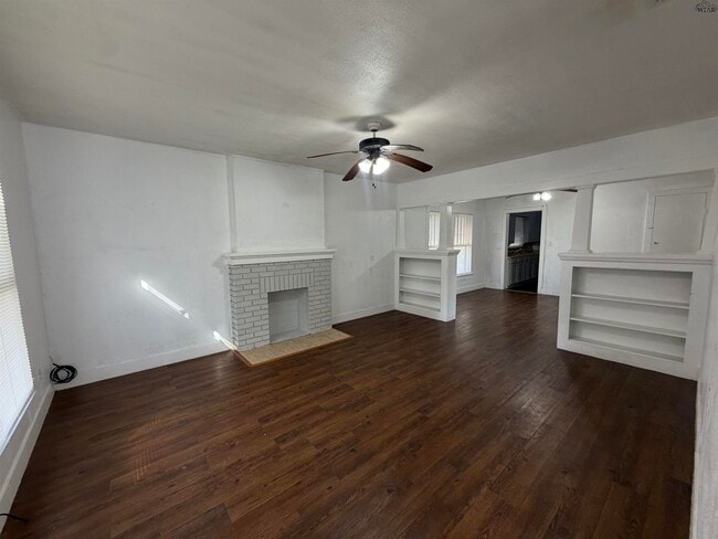 Building Photo - 1656 McGregor Ave