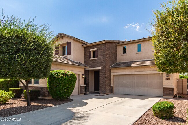 Primary Photo - 4180 S Butte Ln