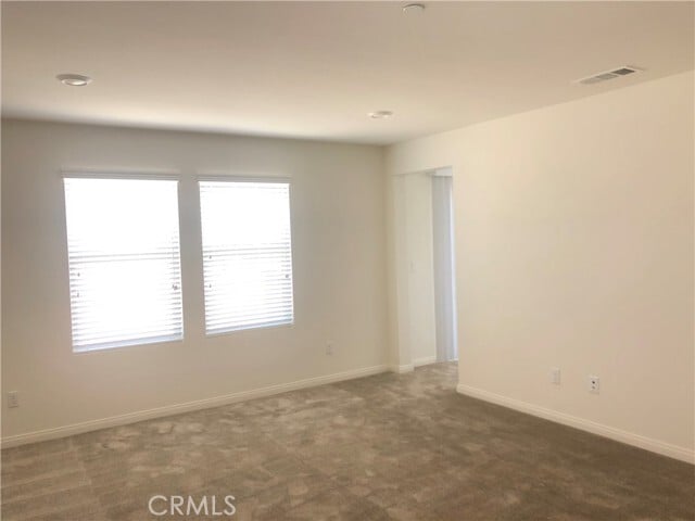 Building Photo - 2735 E Howlett Ln