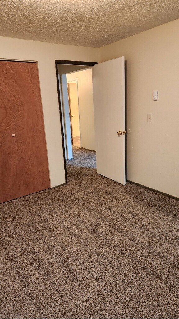 Building Photo - 1442 Salishan St SE