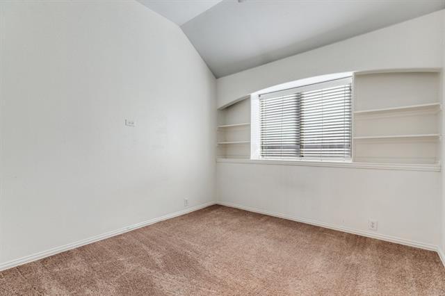 Building Photo - 2472 Deerwood Dr