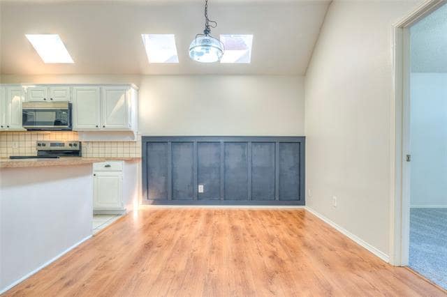 Building Photo - 4164-4161 One Pl Ln