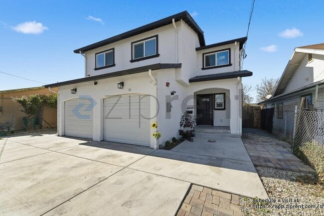 Primary Photo - 4403 Jenkins Way