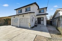 Building Photo - 4403 Jenkins Way