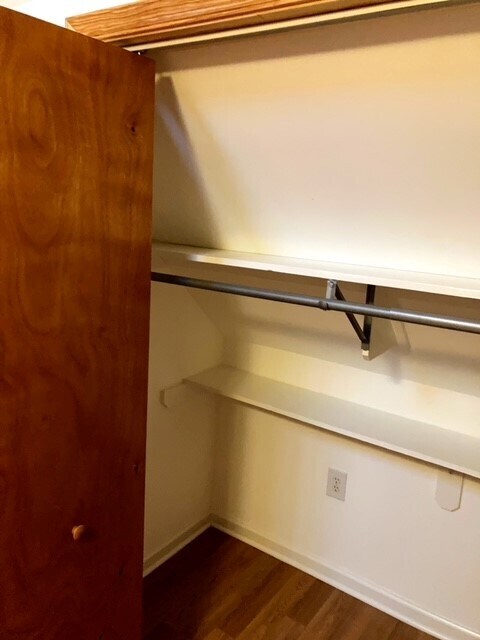 Open closet - 3707 Lawrence Ave
