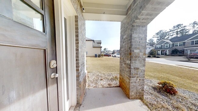 Building Photo - 979 W Richland Cir