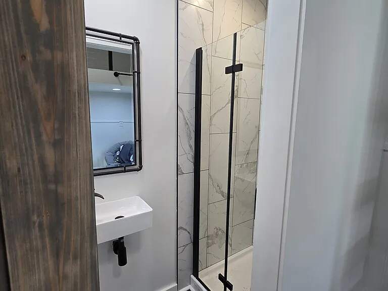 Building Photo - 2428 NE Rodney Ave