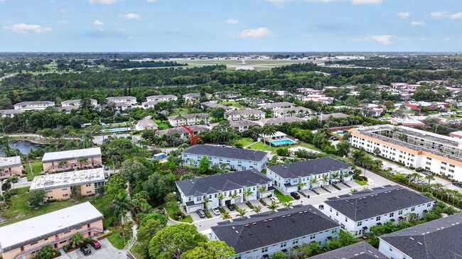 Building Photo - 1887 SE Ocean Cove Way