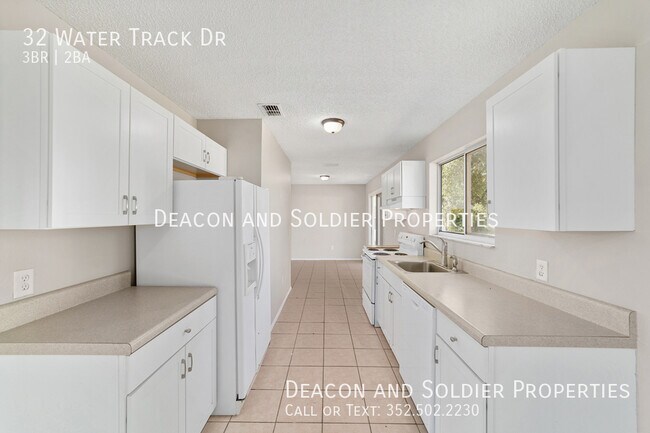 Building Photo - 32 Water Track Dr