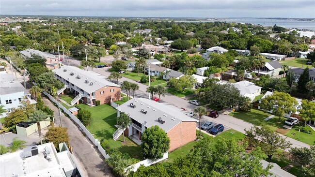 Building Photo - 405 Flagler Blvd