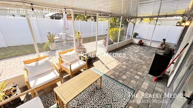 Building Photo - 2132 Falkner Rd