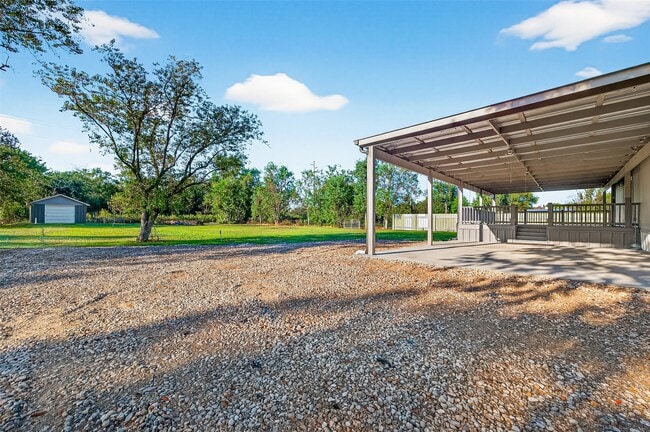 Building Photo - 1115 1 Oak Chase Rd