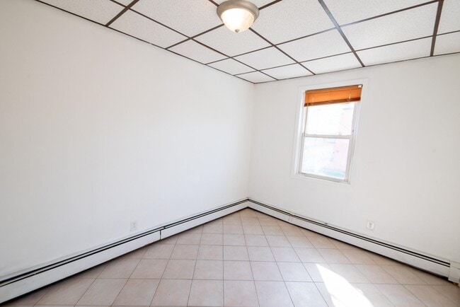 Building Photo - 5814 Newkirk Ave