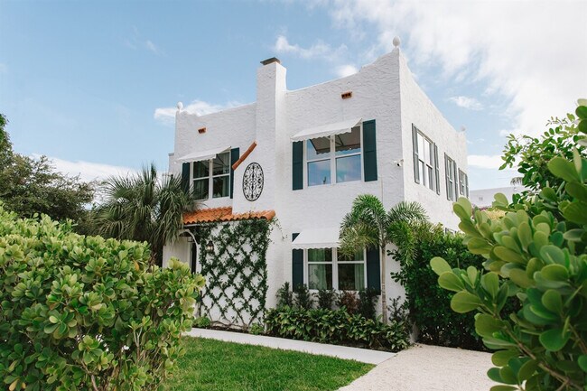 Building Photo - 610 38th St