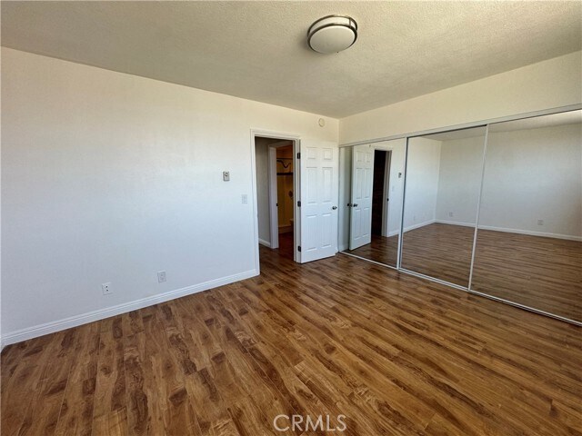 Building Photo - 230 Linden Ave