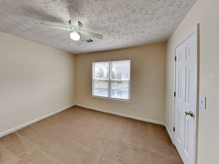 Building Photo - 2895 Arden Ridge Dr
