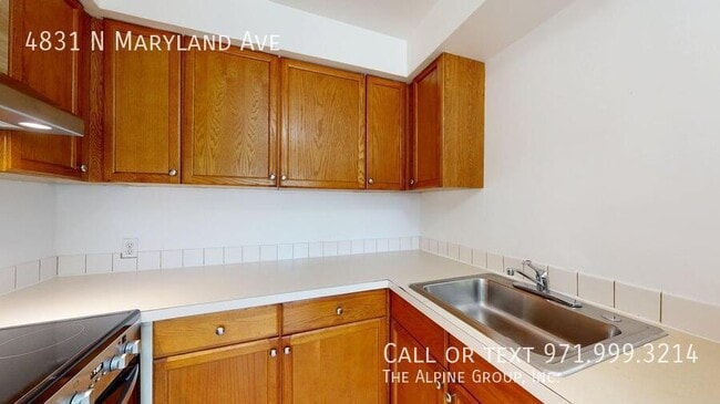 Building Photo - 4831 N Maryland Ave