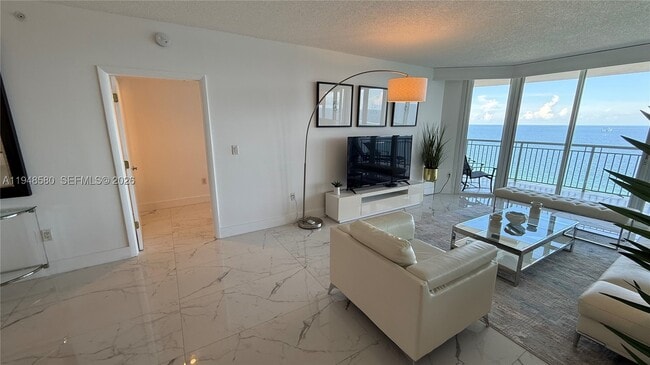 Building Photo - 17375 Collins Ave