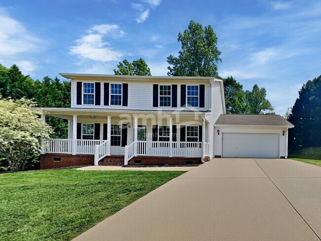 Primary Photo - 5 Natalie Ct