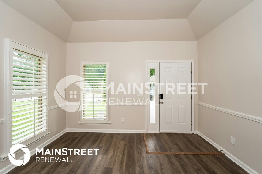 Building Photo - 270 Fox Run Cir