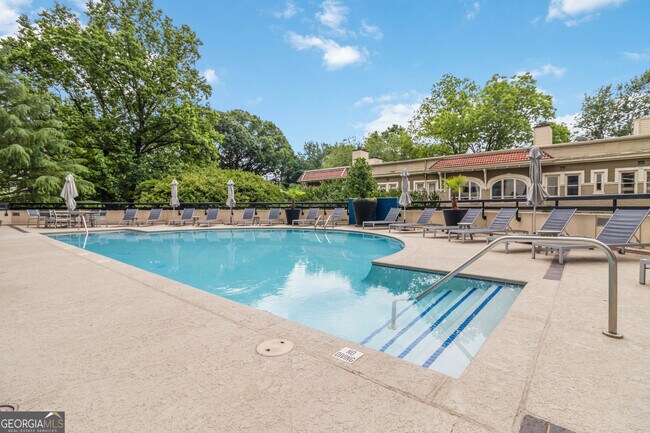 Building Photo - 1130 Piedmont Ave NE