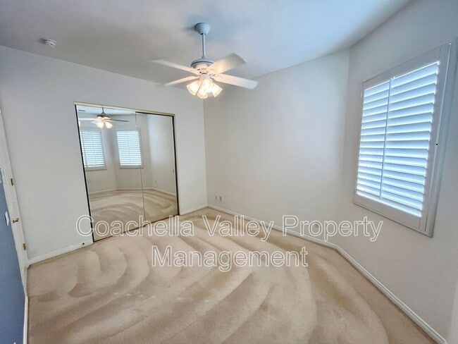 Building Photo - 20 Trafalgar