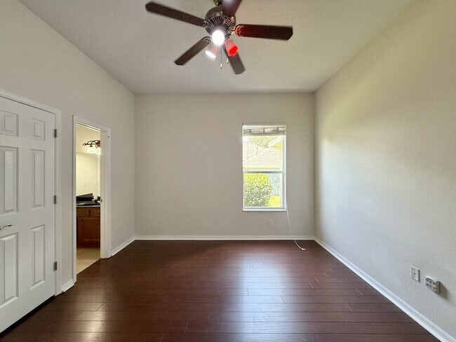 Building Photo - 15224 Kestrelrise Dr