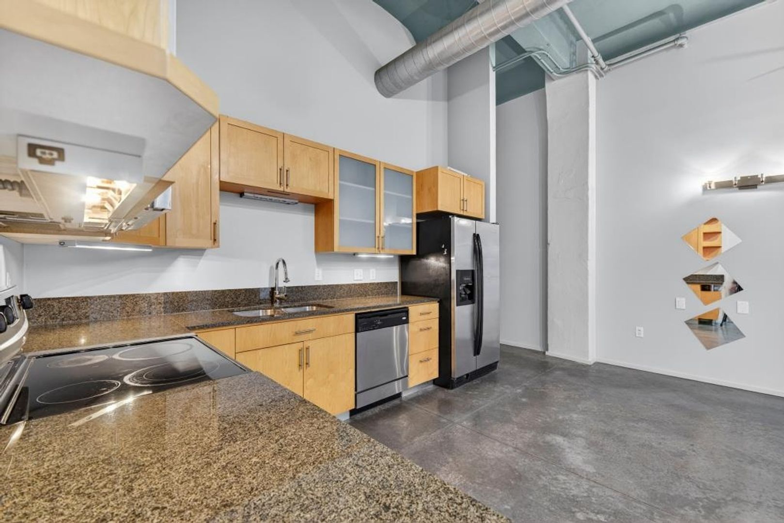 Building Photo - 1136 Washington Ave