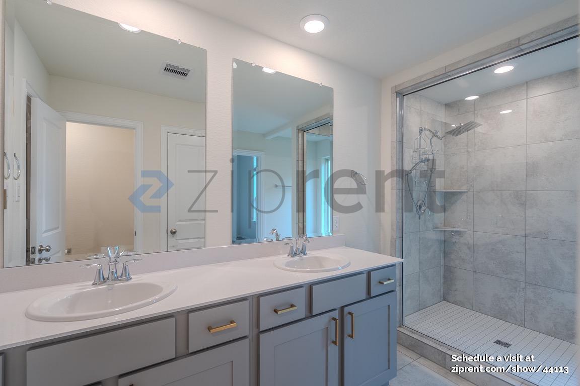 Building Photo - 711 Embercove Dr