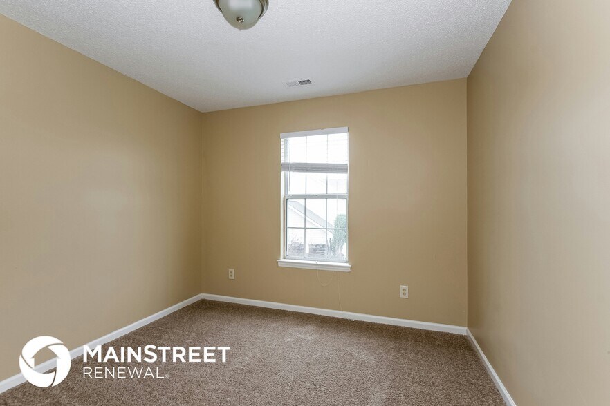Building Photo - 4113 New Castle Ln