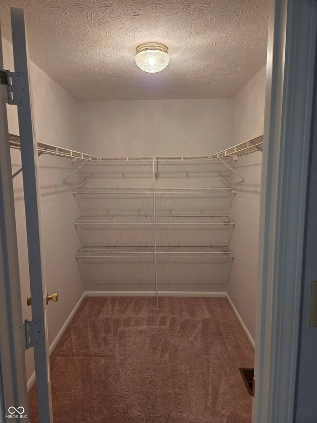 Building Photo - 1012 Grovewood Dr