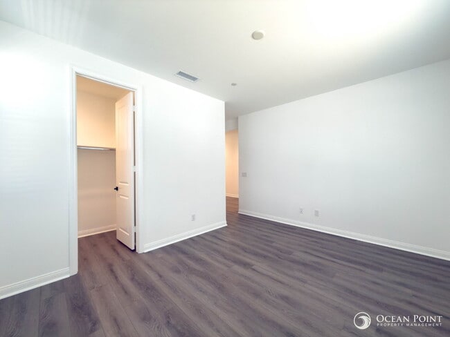 Building Photo - Newly Built 5 Bedroom Home for Rent in Fillmore!