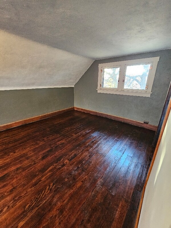 Building Photo - 1926 7th St