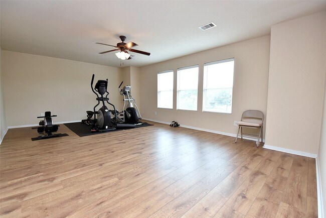 Building Photo - 10603 Ince Ln