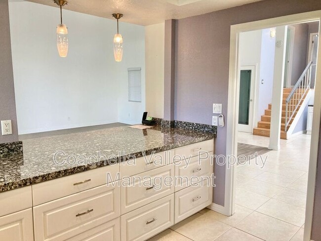 Building Photo - 45406 Driftwood Dr