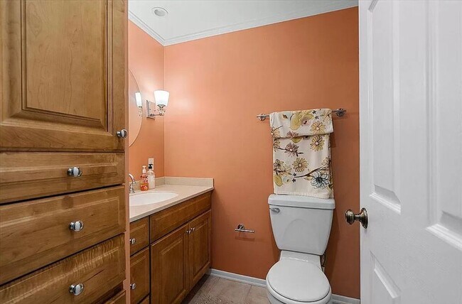 Building Photo - Charming Home! 4 Bedroom 2.5 Bathroom - Hopewell
