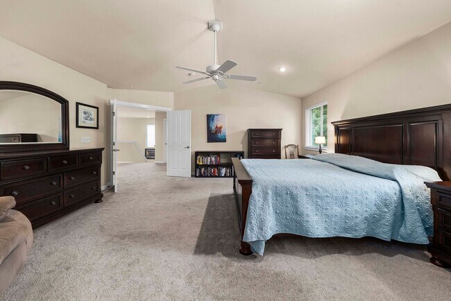 Building Photo - 2030 Nelson St