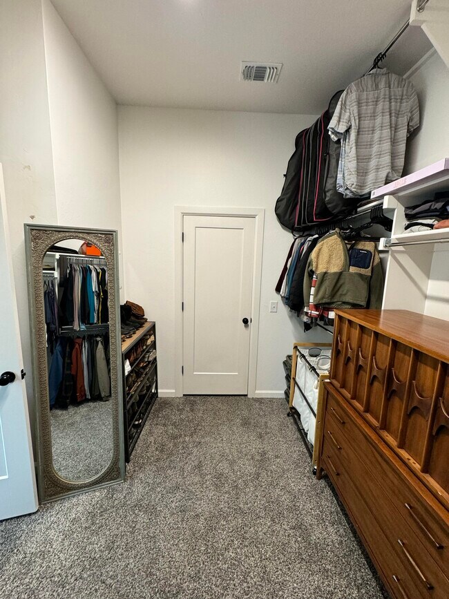Building Photo - 18013 Marea Dr