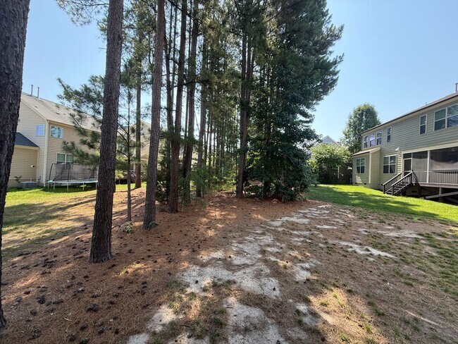 Building Photo - 1140 Litchborough Way