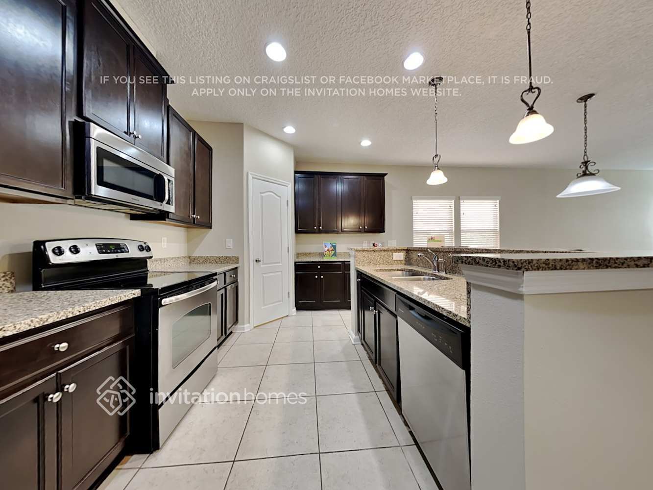 Building Photo - 517 Southwood Way